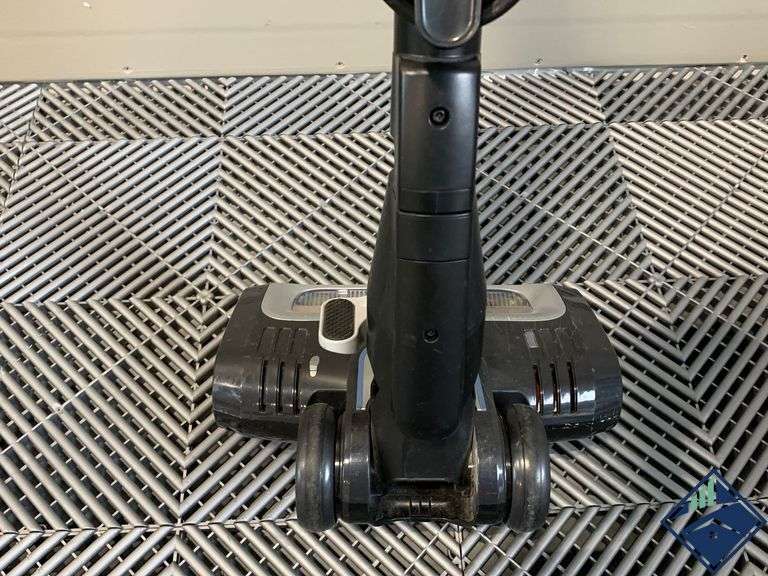 Shark Duo Clean Vacuum Estate Details