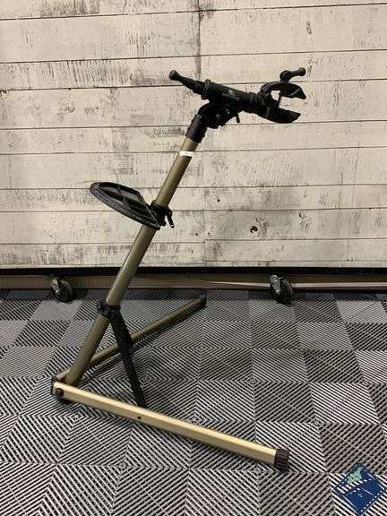 bikehand repair stand