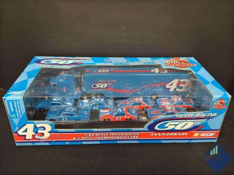 PETTY RACING 50th Anniversary TRANSPORTER & 7