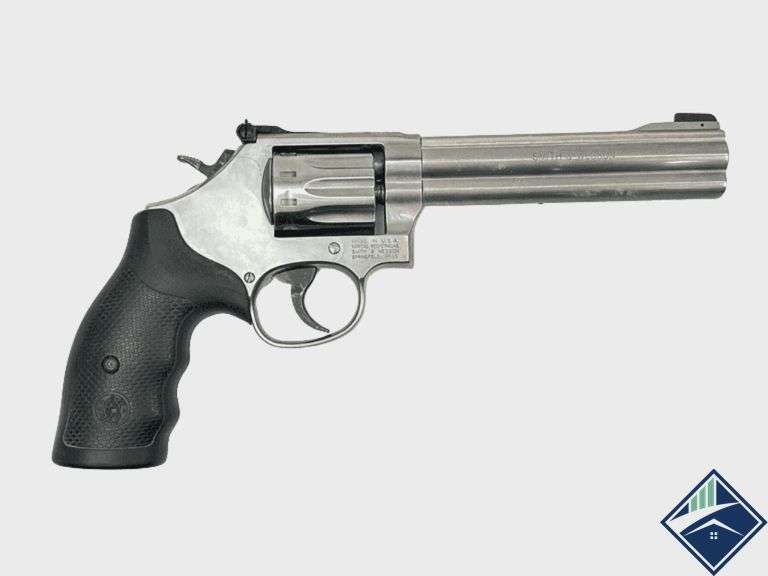 Smith & Wesson   Model 617-6  .22LR CTG.