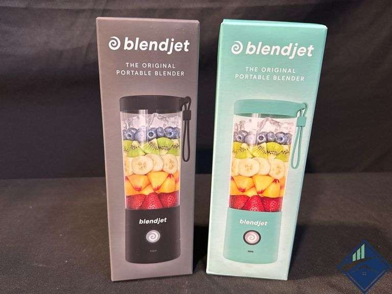 BlendJet 2 Portable Blenders in Black and Mint - *NEW*