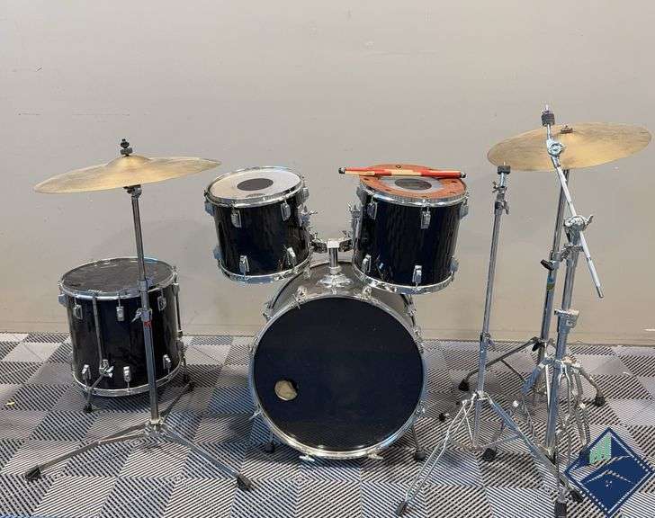 October 8th Consignment *ONSITE*