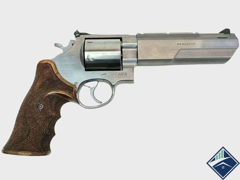 Smith & Wesson   Model 629-4  .44 Magnum