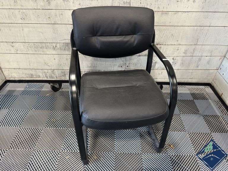 Single Guest Chair