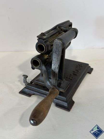 Antique Eagle Cast Fluting Clothing Crimper