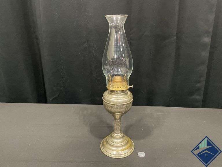 19” Antique Metal Oil Lamp
