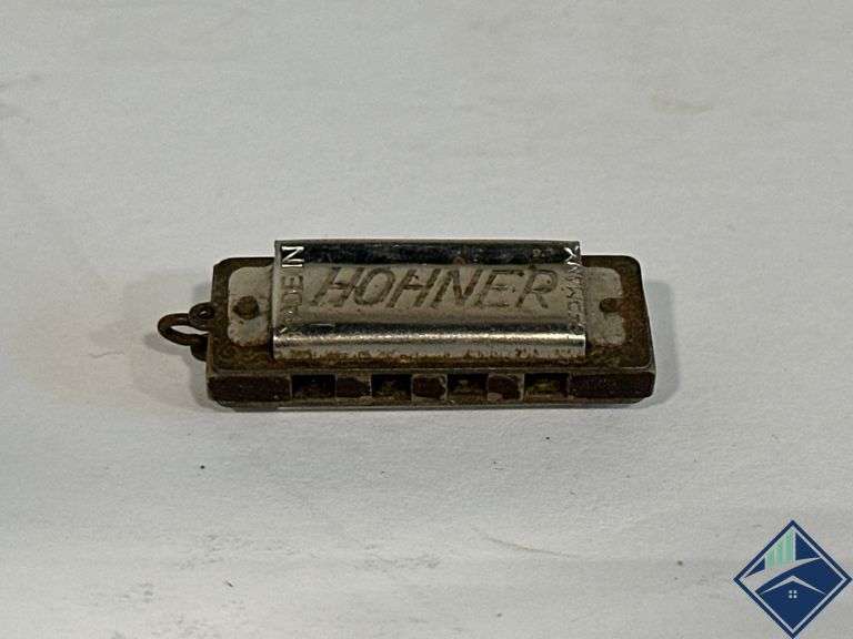 Vintage Honer Tiny Harmonica