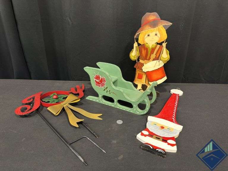Christmas Yard and House Decorations
