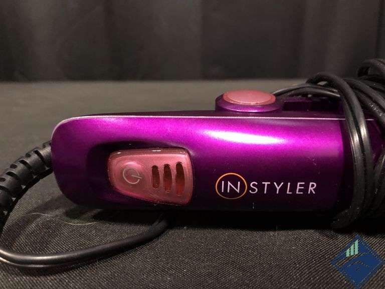 *NEW* INStyler Curling Iron