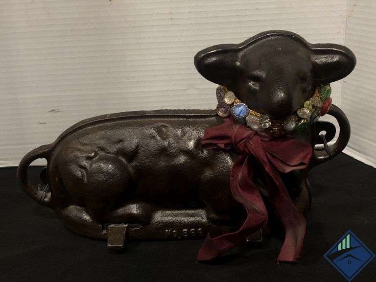Cast Iron No. 866 Lamb Cake Form