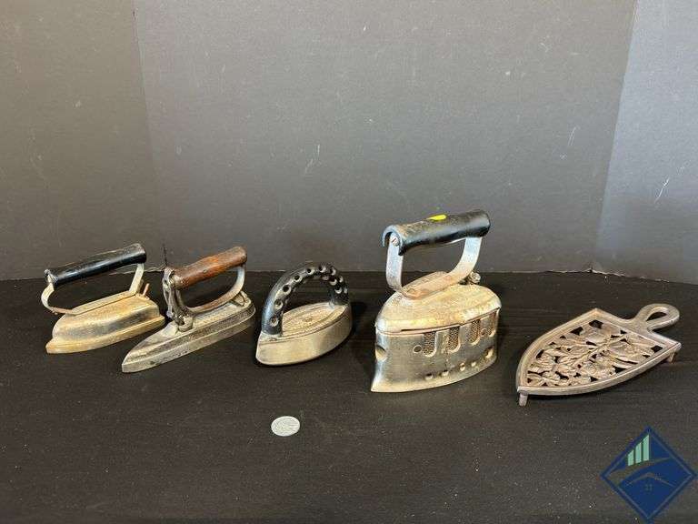 Cast Iron/Metal Assorted Irons with Iron Holder