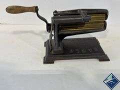 Antique Eagle Cast Fluting Clothing Crimper