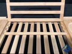 Extendable Bath Tray