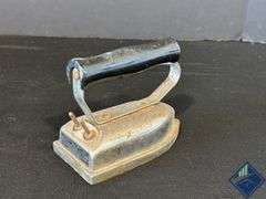 Cast Iron/Metal Assorted Irons with Iron Holder