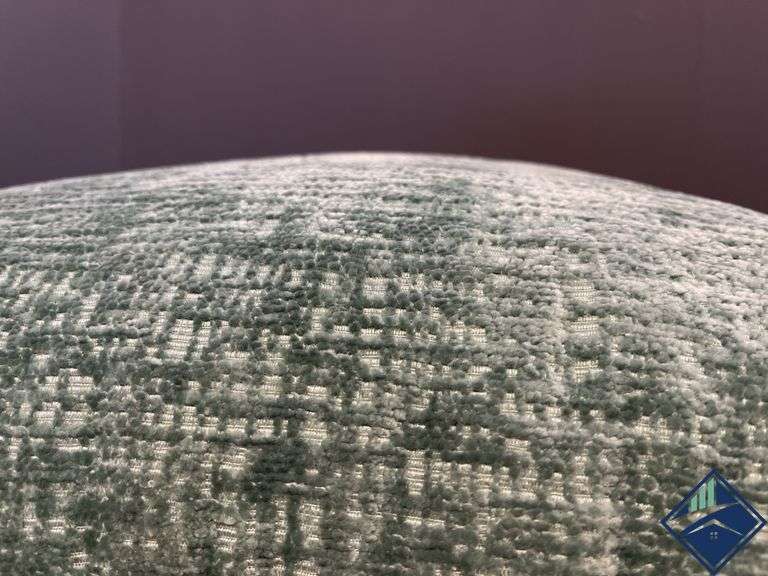 Green Velour Pillow - Like New - Like New