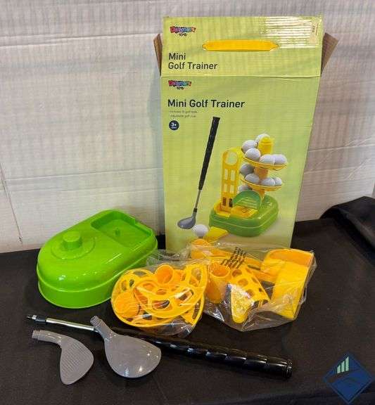 Dazmers Toys Mini Golf Trainer Set