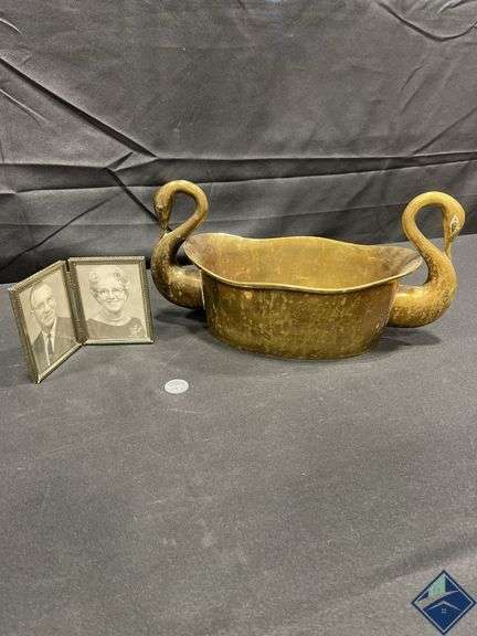 Metal Swan Bowl & Picture Frame