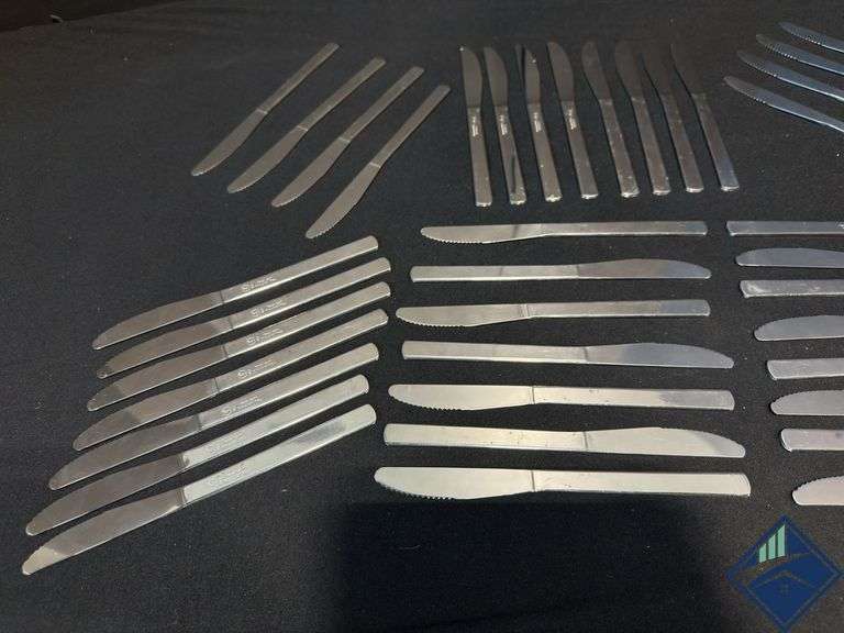 Tramontina ProLine 36pc. Dinner Knives   - Like New