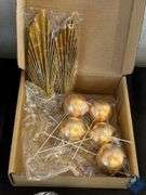 22 Packs Gold Palm Leaves Mini Cupcake Balloons - Like New