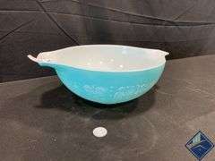 Vintage Pyrex Amish Butter Print Dish
