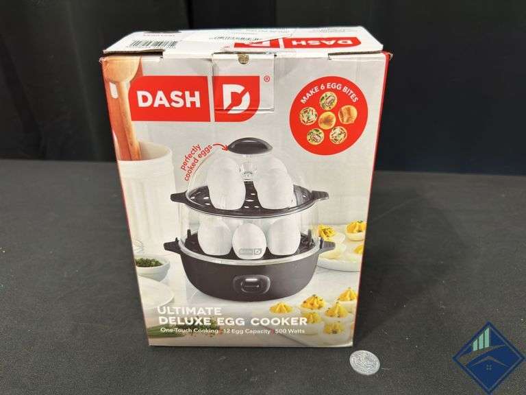 Dash Deluxe Ultimate Egg Cooker