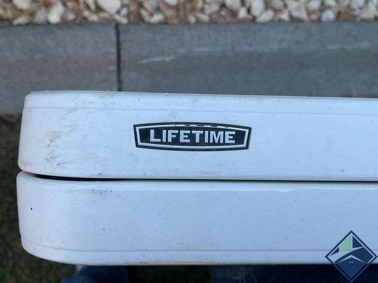 Lifetime 5ft Folding Table