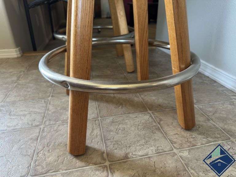 Cushioned Swivel Barstool