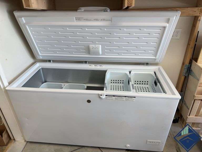 GE Chest Freezer