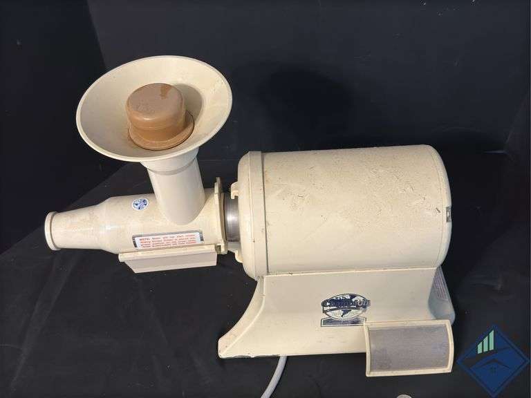 The Champion Juicer