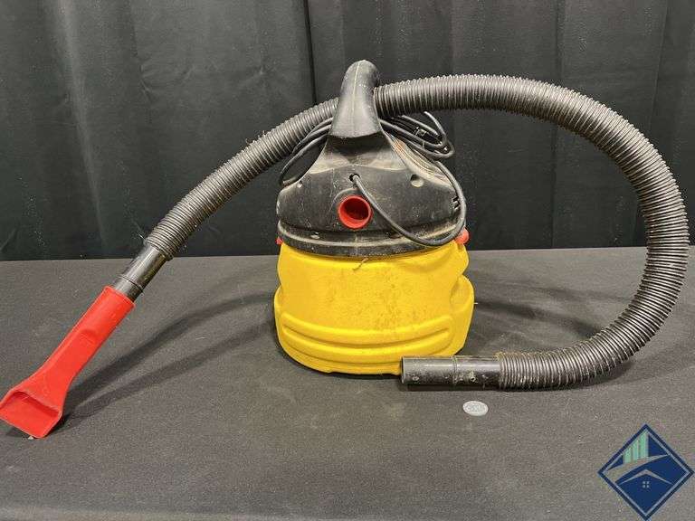 Stinger Wet/Dry Vac