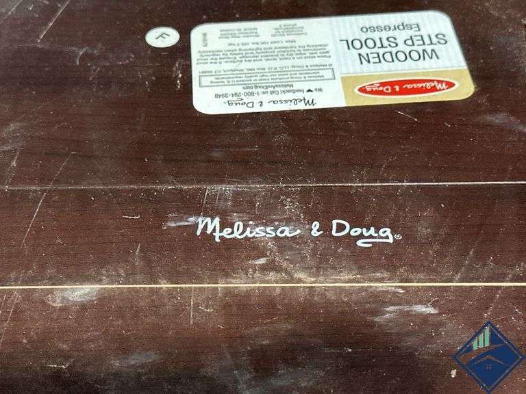 *NEW* Melissa & Doug Step Stool