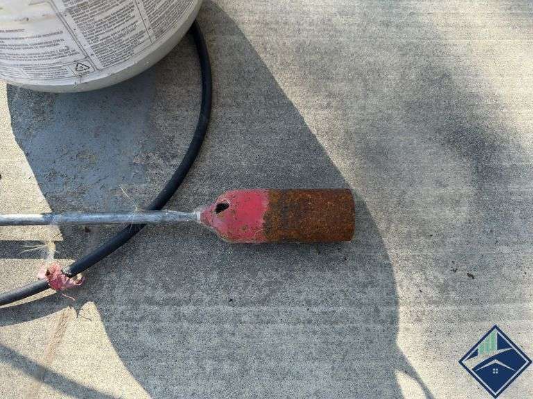 15lbs Propane Tank with Torch
