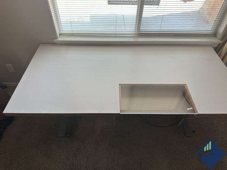 Table on Wheels