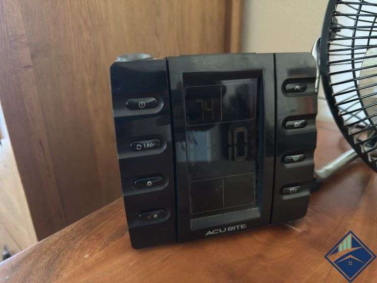 Massey Desk Fan and Clock