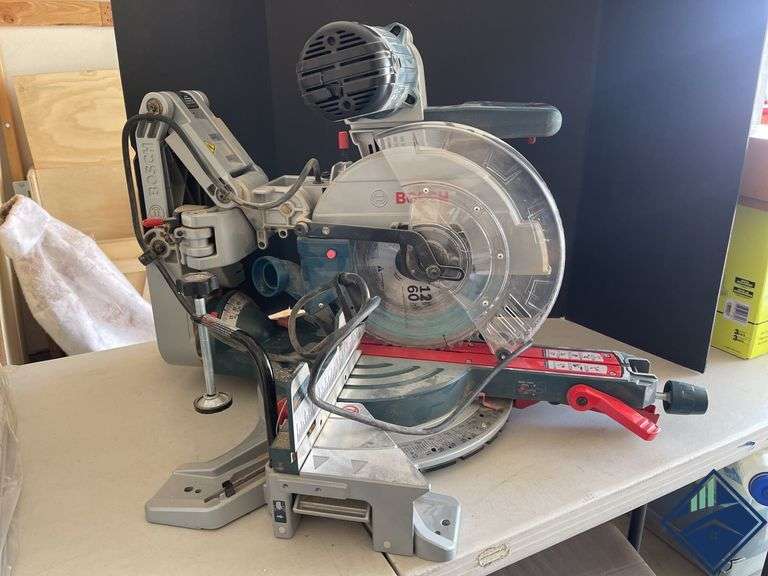 Bosch GCM11SD Miter Saw