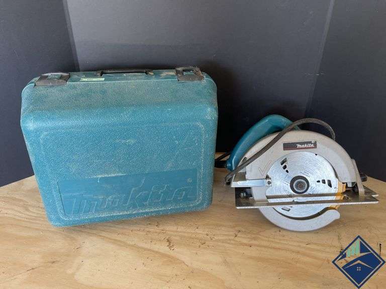 Makita Circular Saw