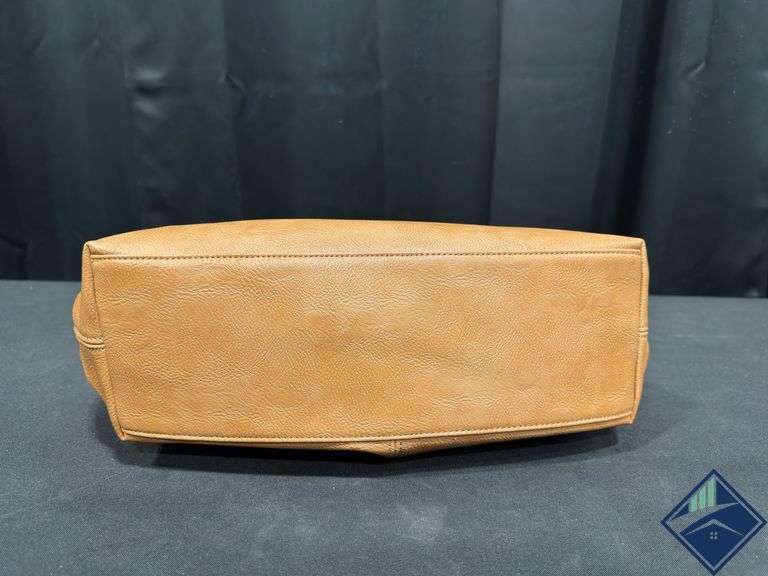 Kitatu Vegan Leather Shoulder Bag