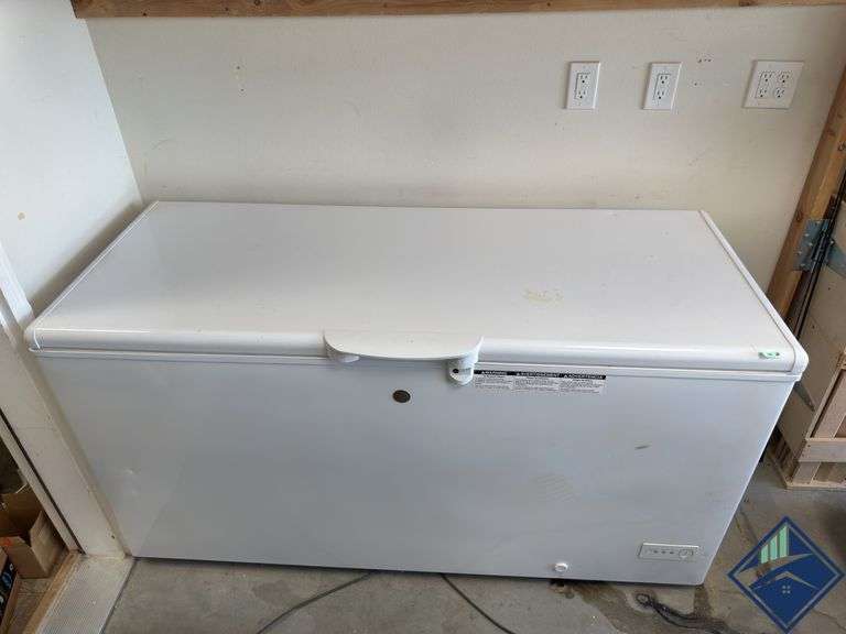GE Chest Freezer