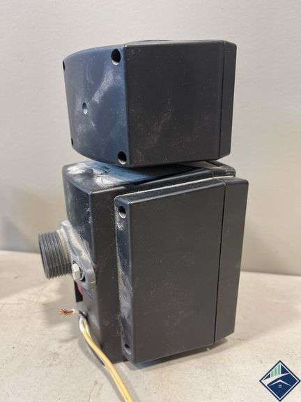 Vintage Sherwood Home Theater Speakers