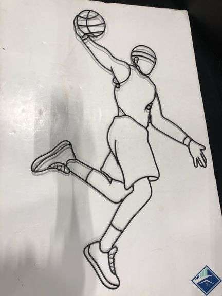 Archtwain All-Star 5 Basketball Hoops Game and Metal Basketball Player Wall Decor