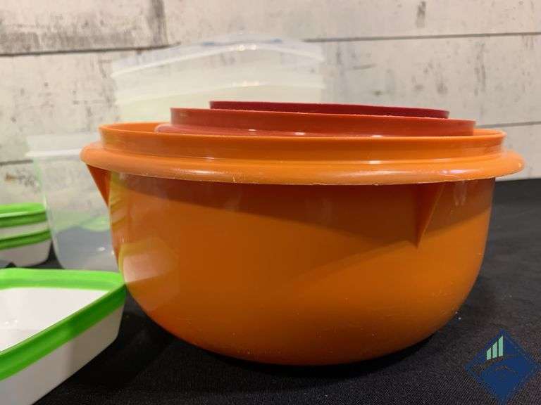 Rubbermaid, Tupperware & Snapware Containers
