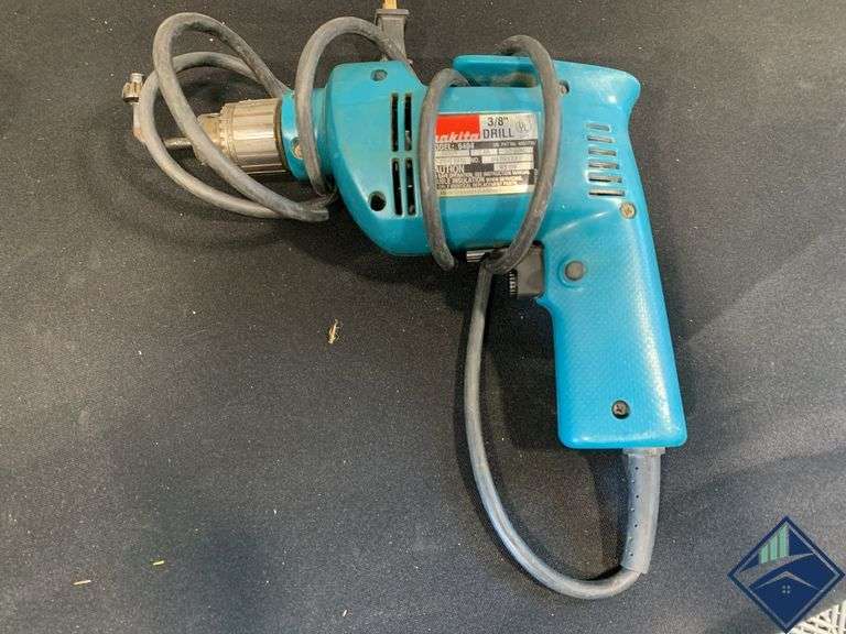 Chicago Electric Palm Sander & Skil Drills
