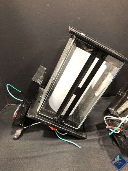 Lutec Craftman Style Lights - Mixed Condition