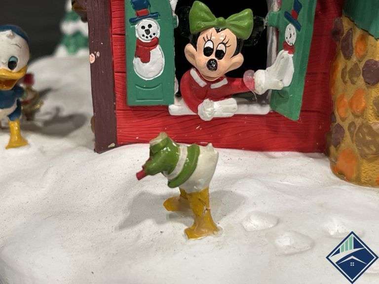 Disney Winter Wonderland Santa’s Workshop