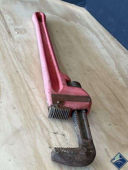 14” Heavy Duty Pipe Wrench