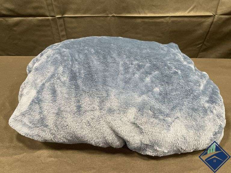 Queen Sized Fleece Blanket - Used