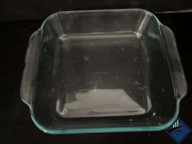 Pyrex Container, Square Pans and Casserole Dish