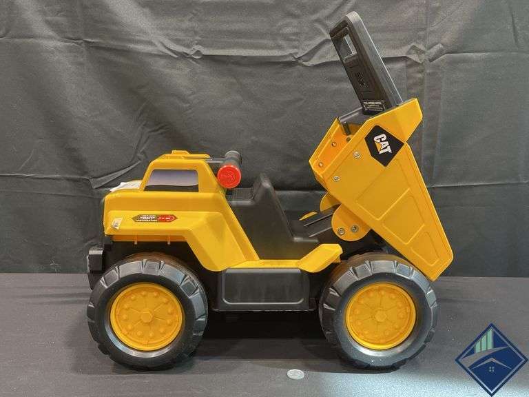 CAT Play & Ride Dump Truck - Like New