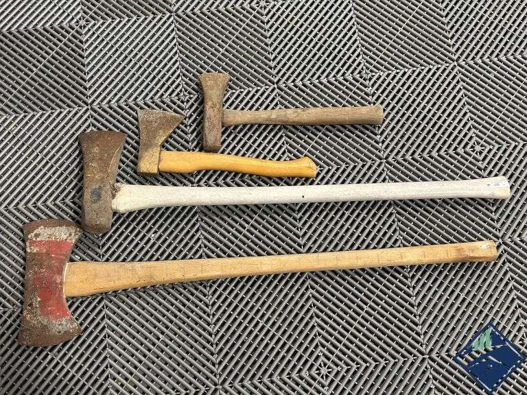 Axes & Hatchets