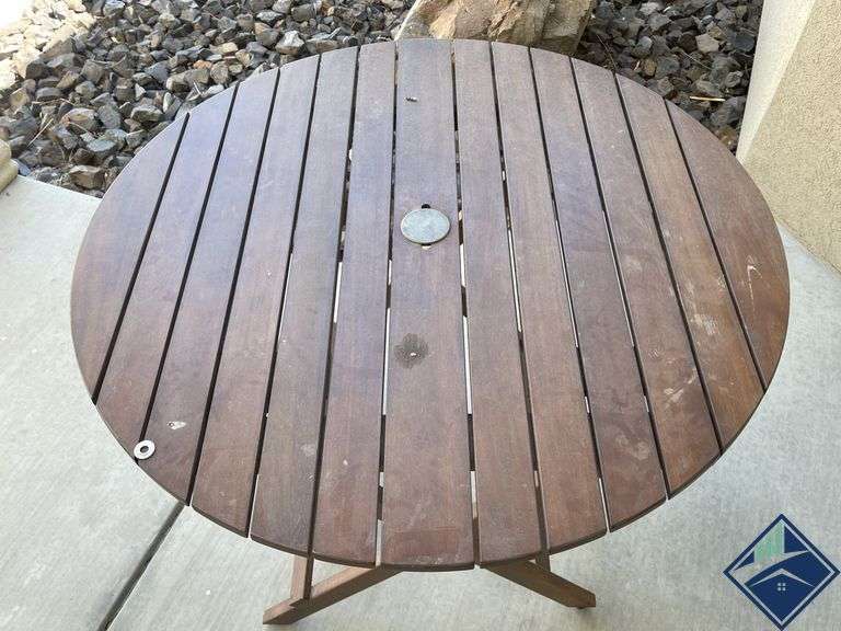 Pottery Barn Patio Table & 2 Chairs